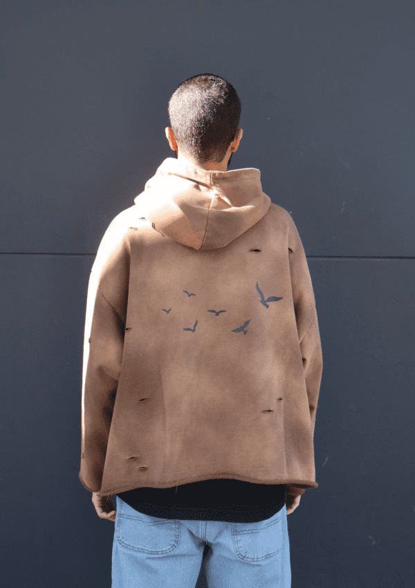 EMBER - Image 6