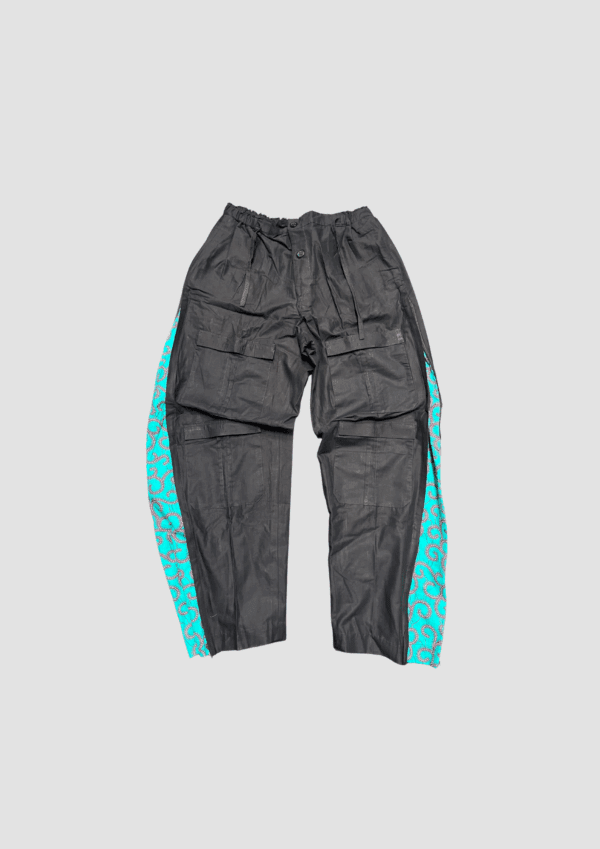 THE LAGOON CARGO - Image 2